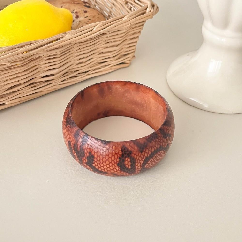 

Vintage Leopard Pattern Bangle Round Snake Pattern Hand Ring Wooden Bracelet Daily Style 2