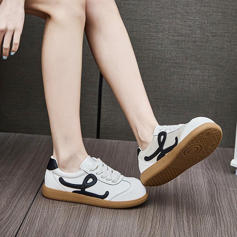 Autumn new German training shoes women's soft soles are not tired women's shoes versatile casual shoes ugly cute big head shoes