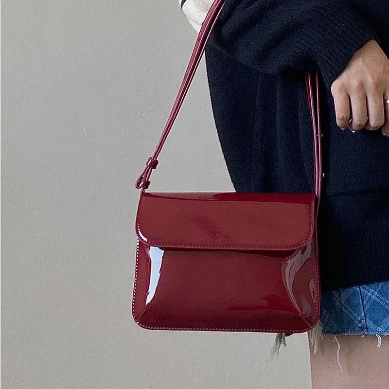 Retro Patent Leather Shoulder Bags For Women Luxury Designer Crossbody Bag Small Square Bag Fashion Lady Underarm Handbag Purse