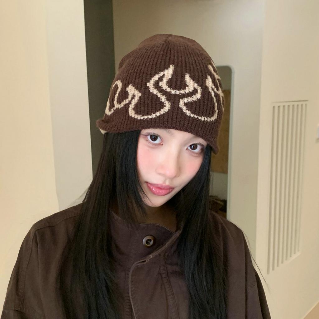 Designer flame pattern knitted hat children's autumn and winter new atmosphere bag head hat shows face small cold hat tide