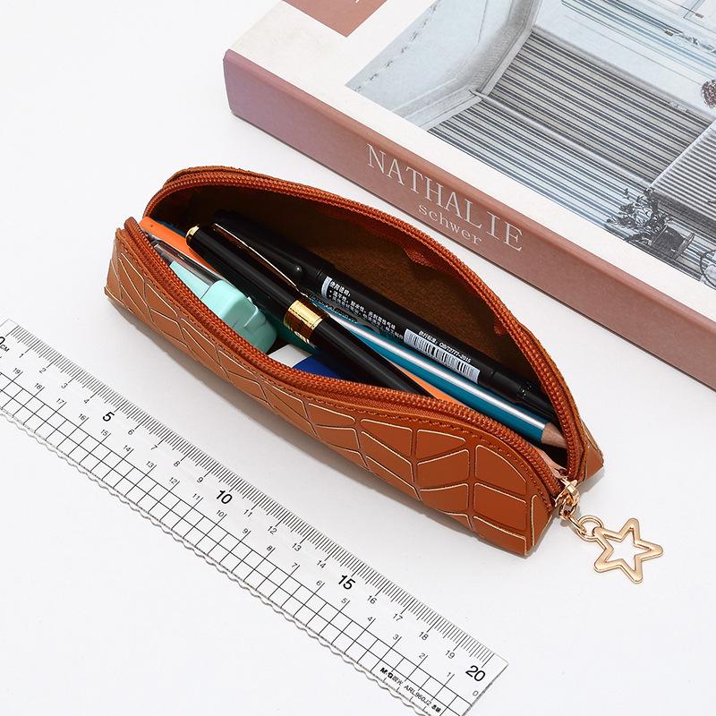 Colorful Crocodile Pattern PU Leather Pencil Case - Soft, Large Capacity, Zippered Storage Bag for Students