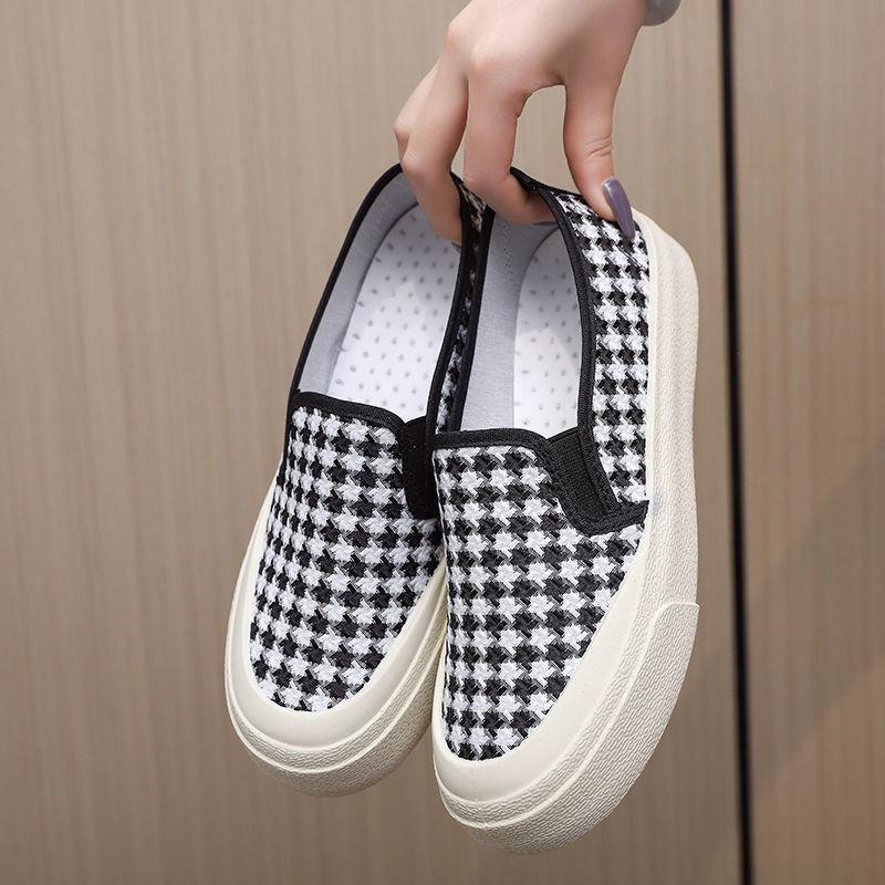 Canvas shoes female students spring new semi-drag lazy one pedal versatile breathable large size white shoes board shoes