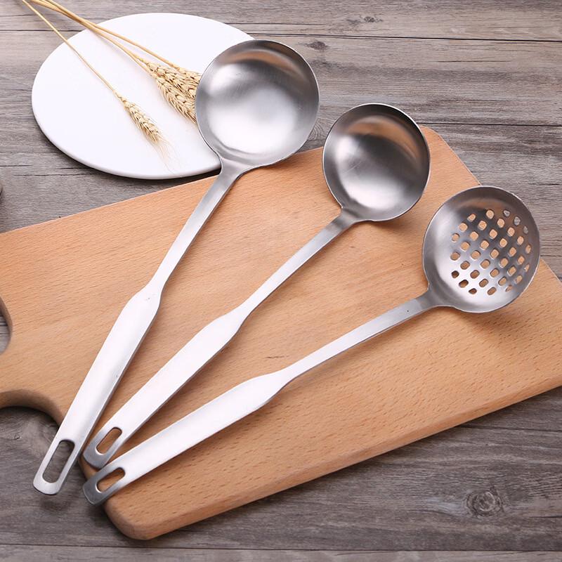 Zhi Shi 201 Stainless Steel Long-Handle Spoon