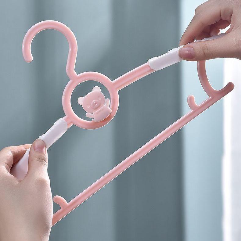 Children's Clothes Hanger with Retractable Design, Children's Newborn Clothes Hanger for Home Use