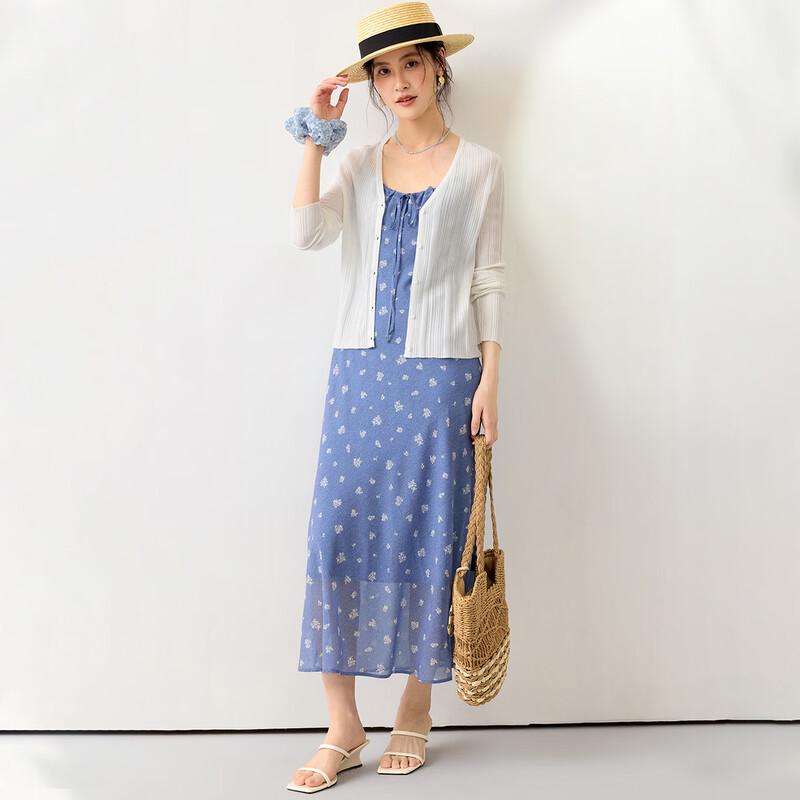 Women's V-Neck Ribbed Knit Cardigan