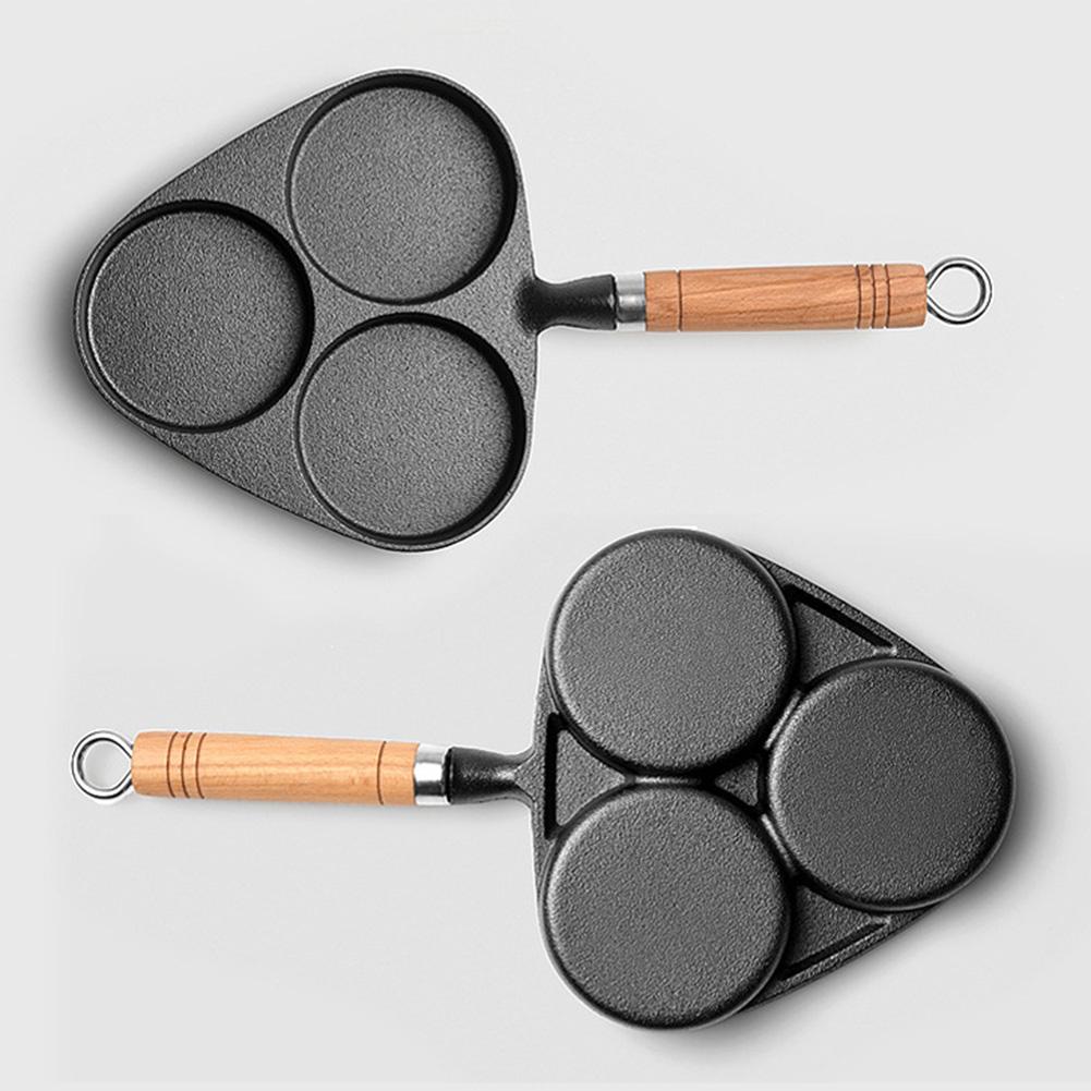 Gusseisen Frühstückspfanne mit Holzgriff Drei-Loch Eierkocher Antihaft-Kochpfanne für perfekt gebratene Eier