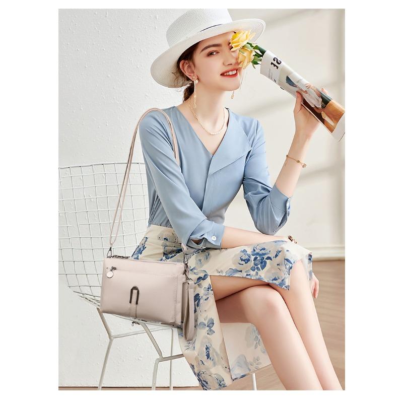 Vintage PU-Leder Mini-Tasche mit zwei Reißverschlusstaschen, Crossbody-Tasche, vielseitige Handgelenktasche für Einkäufe, den Alltag und Wochenendausflüge