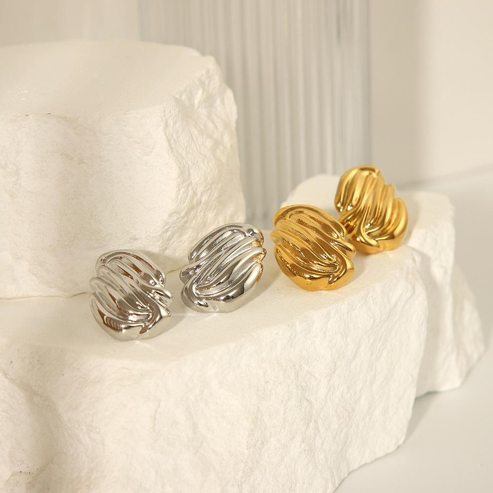 

Elegant 18K Gold Plated Irregular Sea Shell Stainless Steel Earrings