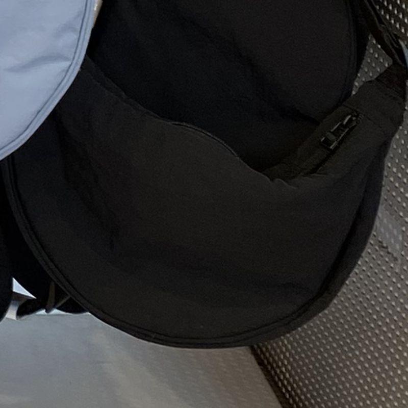 

Unisex Nylon Dumpling Crossbody Bag - Large Capacity, Lightweight, Trendy Design for Shoulder or Underarm Use Factory direct sales, reliable quality