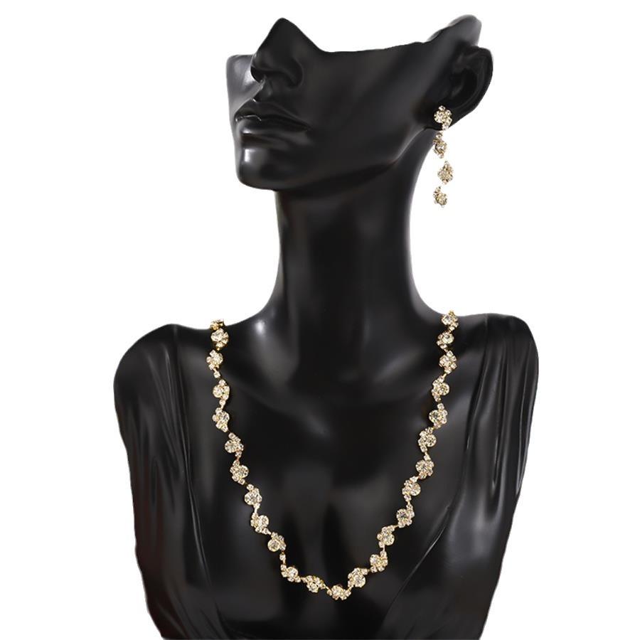 Mode Anzug Halskette Ohrringe Welle Diamant Strass Einfache Halskette Damen Abendessen Accessoires Tragen