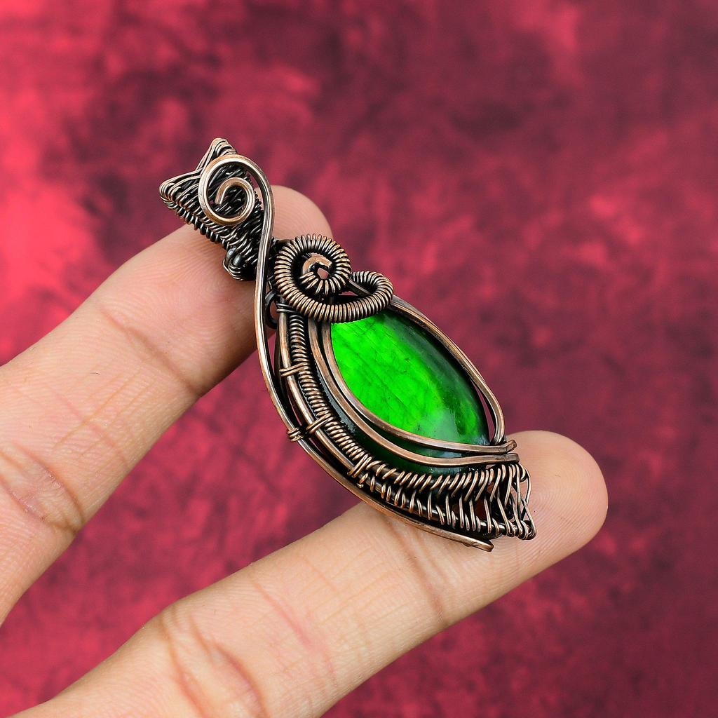 Green Fire Labradorite Pendant Copper Wire Wrapped Pendant Antique Pendant Handmade Copper Jewelry Natural Gemstone Pendant Gifts For Mother