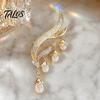 Talos Brooch Pin, Imitation Pearl Flowers Lapel Pin with Sparkling Cubic Zirconia, Flower Tassel Drape Design Badge for Suits Dresses Bags Daily Wear