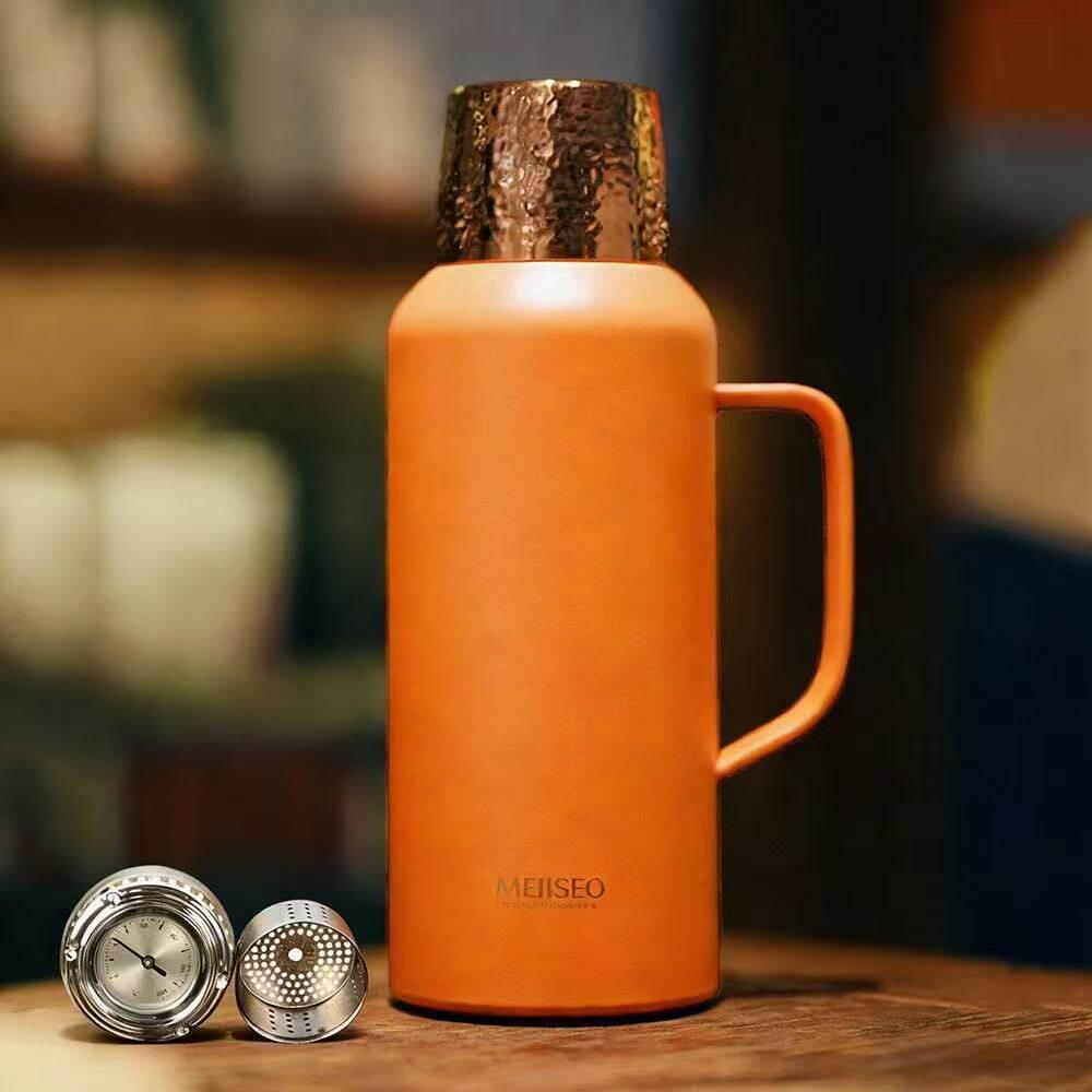 

Miso Steel Cannon Braised Teapot: Luxury Large Capacity Thermos with 316 Inner Liner and Mechanical Temperature Display for Home or Office Use.
