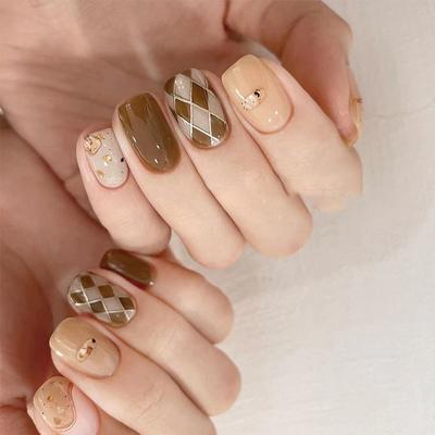 24Pcs/Set Quick Nails Short Retro Brown Rhombus False Nials Sticker Wearable Waterproof Manicure Finished Nails