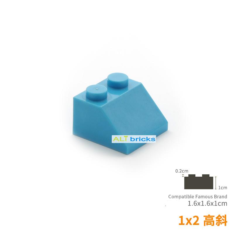 100pcs DIY Building Blocks Thick Figure Bricks Slope 2x2 Educational Creative Size Compatible With Plastic Toys for Children