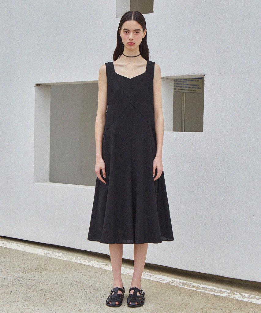 Baitalssain [Line] Line Point Strap Dress (Black)