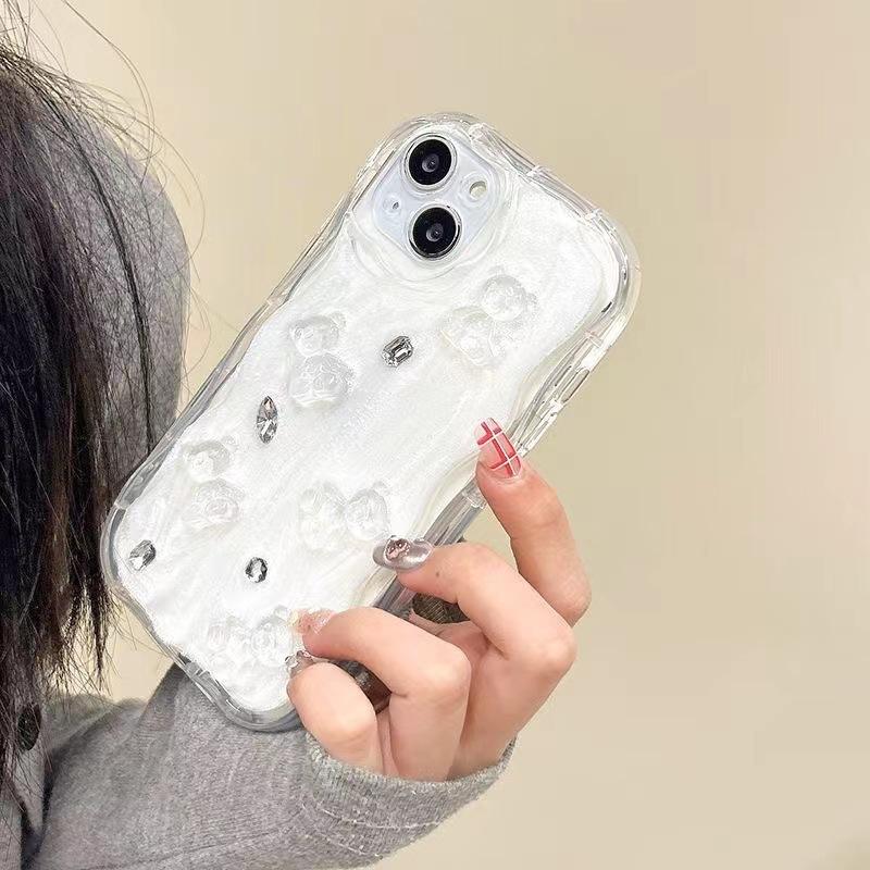 Three-dimensional cream diamond bear is suitable for Apple 15/Huawei mobile phone protective case iphone16pro fashion personality