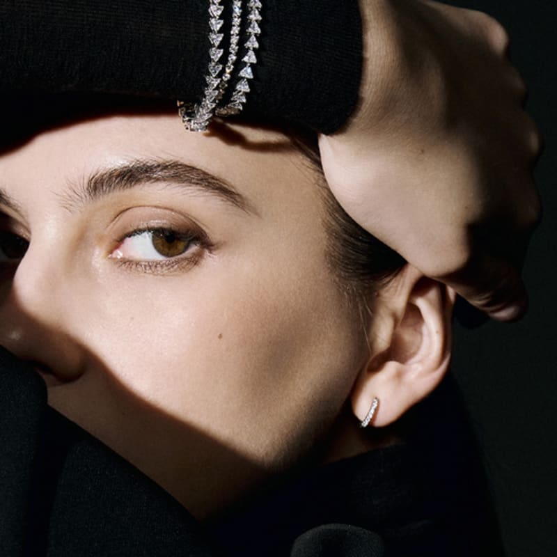 

NUMBERING #3990 Large