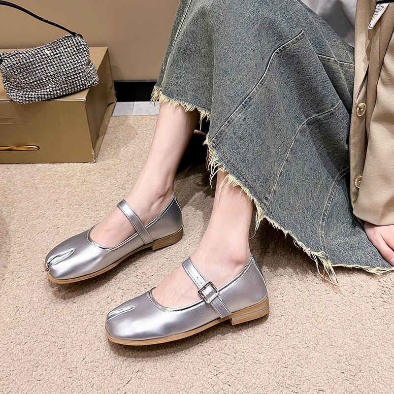 Fashion Women New Split Toe Flats Loafers Shallow Soft Leather Mules Casual Outdoor Walking Sneakers Mary Jane Shoes Zapatos Mujer