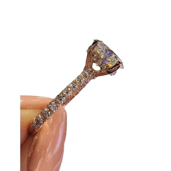 Wish Hot Selling Princess-Cut Rhinestone Ring: European & American Fashion Engagement Band