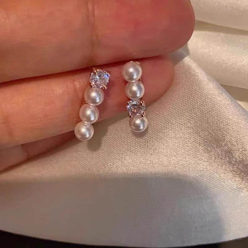 

S925 Sterling Silver Asymmetrical Pearl Balance Bar Stud Earrings 925 Silver