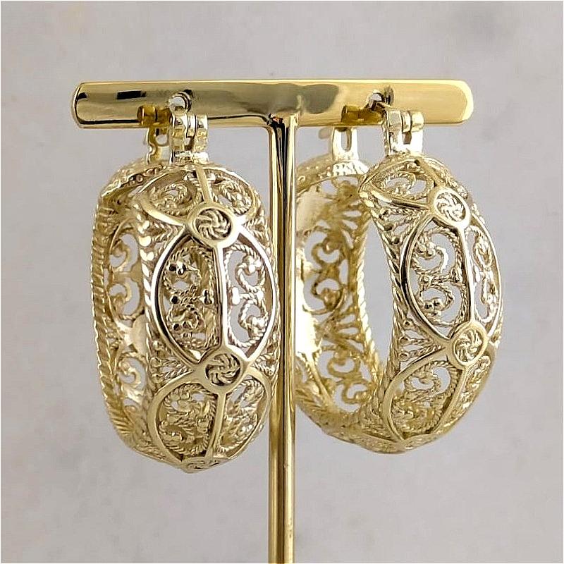 Vintage Exquisite Hollow Hand Carved Golden Plated Round Hoop Earrings Women's Wedding Banquet Jewelry Accessories Gifts