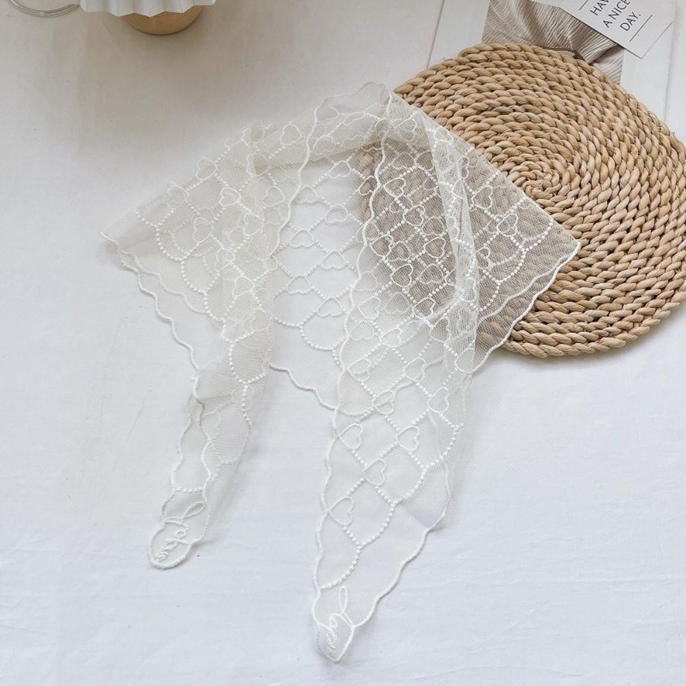 Heart Pattern Triangular Scarf Retro Lace Scarf Versatile Binder Scarf  Women's Accessory