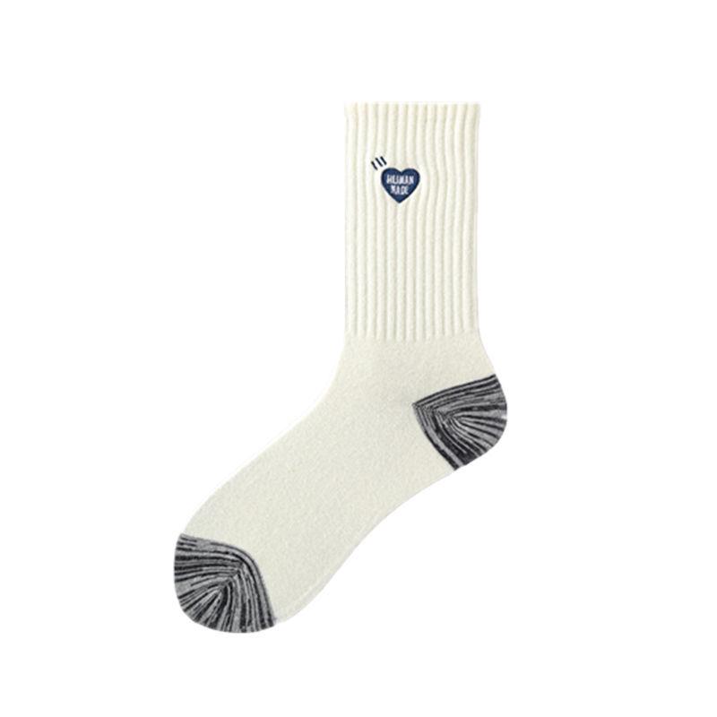 

Стильные японские хлопковые носки с вышитой надписью «Love» и цветной пяткой — унисекс, спортивный, высокий дизайн One Size 36-44