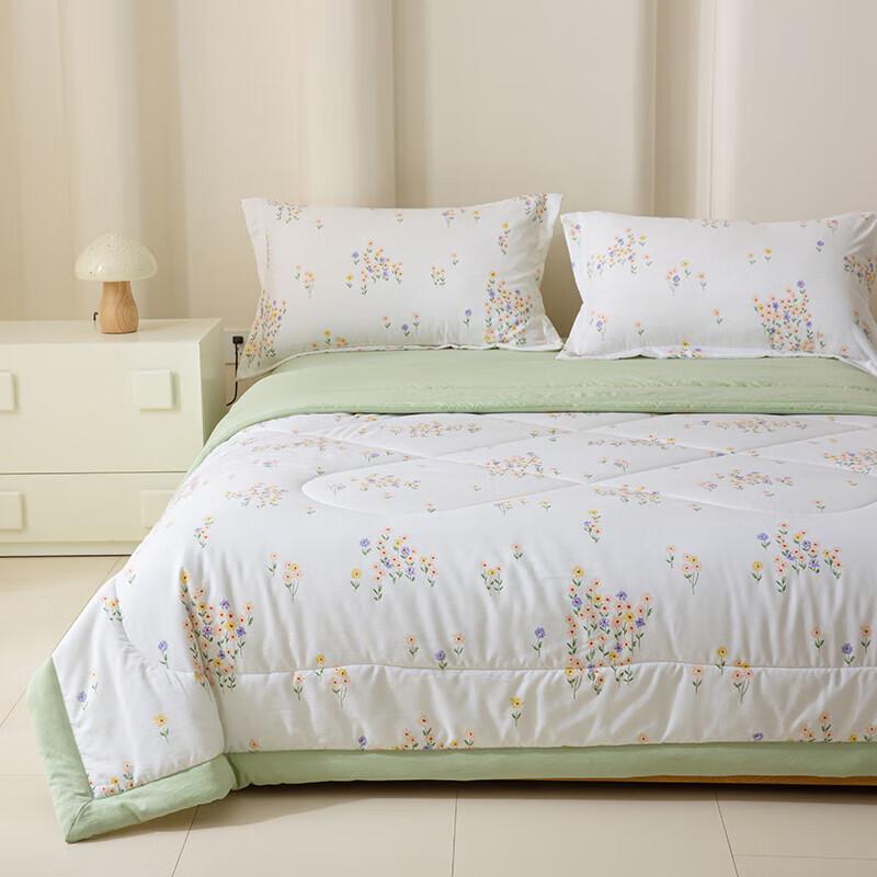 Belle Anna Cloud-Feel Knit Wildflower Summer Quilt