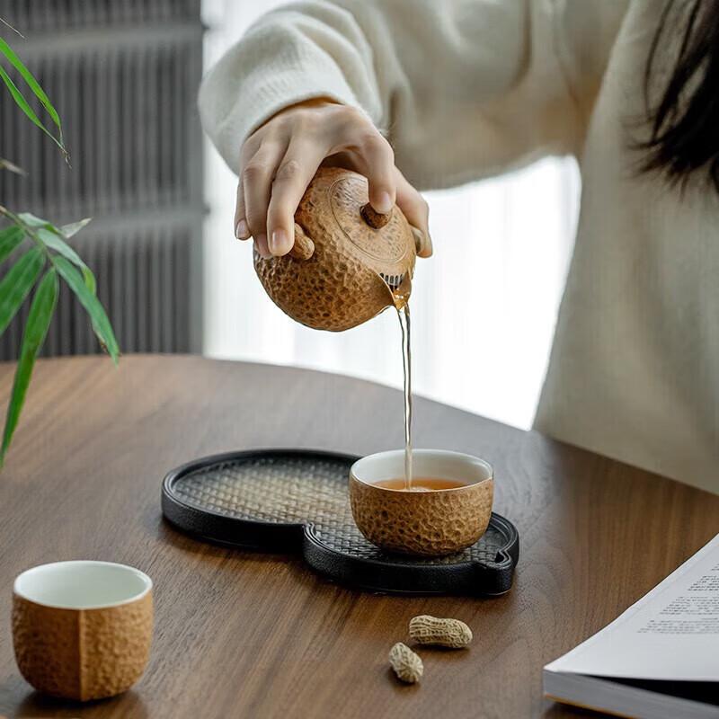 Wanqiantang Portable Ceramic Tea Set, 1 Pot 2 Cups