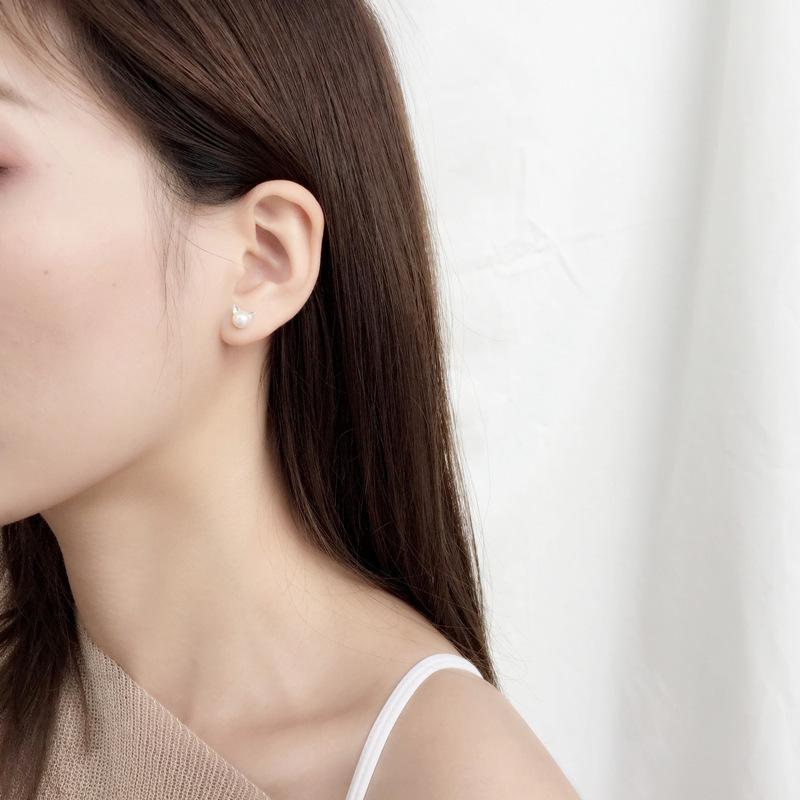 Fashionable Cute Cat Earrings