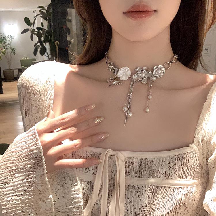 

Butterfly Pearl Tassel Choker Necklace - Sweet & Spicy Y2K Style for Women