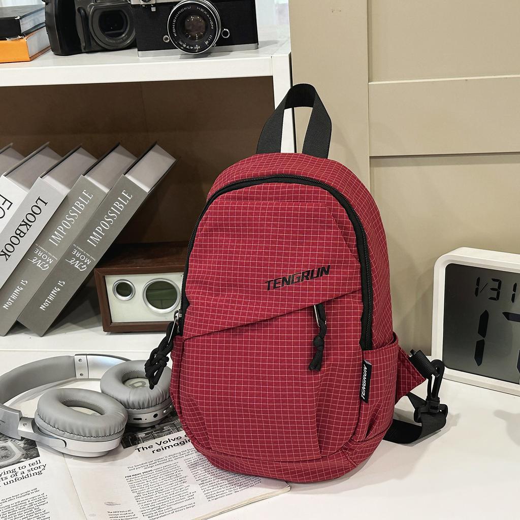 Men's messenger bag Casual commuter breast bag Women's going out Portable shoulder bag Outdoor mountain climbing sports cycling bag Backpack