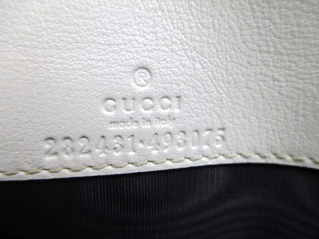Authentic GUCCI Interlocking G Off White Leather Bifold Long Flap Wallet #706  Refurbished