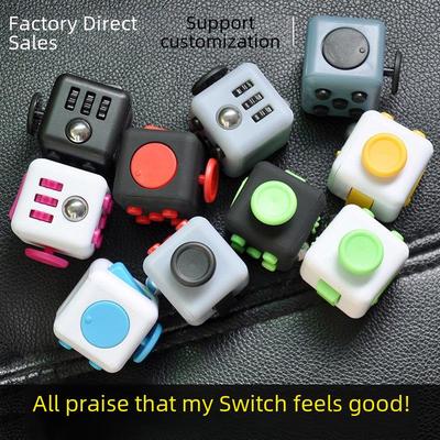 Stressabbau Fidget Cube Magisches Dekompressionsspielzeug