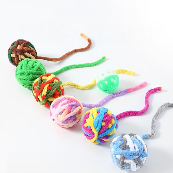 Cat Toys Plush Ball with Bell Interactive Cat Toy Lightweight Bite Resistance Toy for Indoor Cats