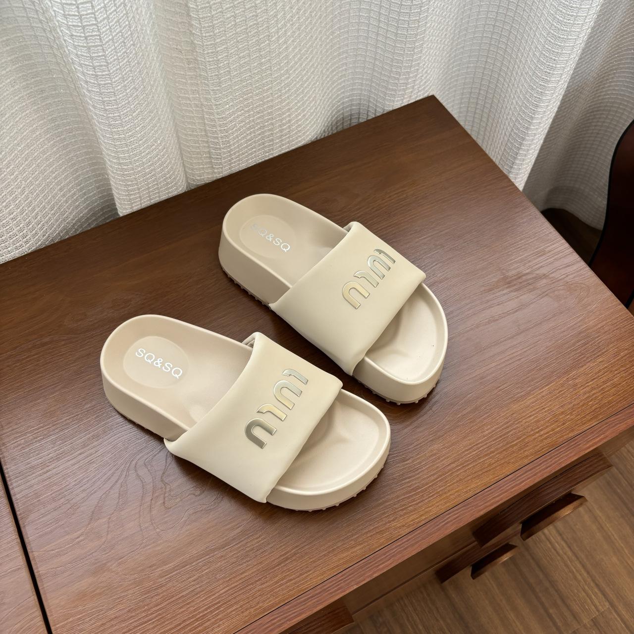 

Универсальные тапочки женские летние домашние комнатные нескользящие с мягкой подошвой бытовые на толстой подошве простые новые парные пляжная обувь 40 абрикосовый