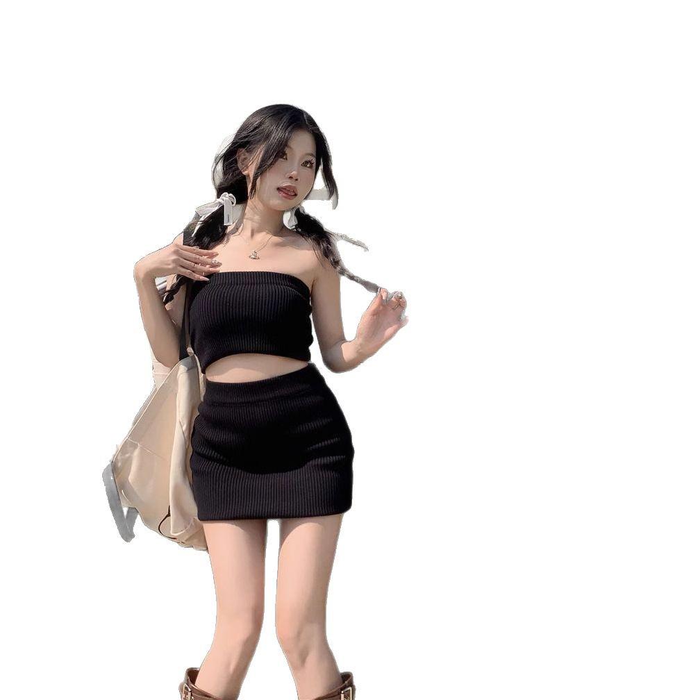 Sweet & Spicy Summer Streetwear: Women's Striped Knit Two-Piece Set - Skirt & Bandeau Top.