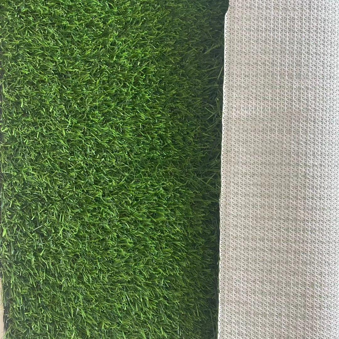 

Имитация соломенного ковра Огнестойкий деревянный дом Беседка Декоративный пластиковый газонный забор из соломенной соломы Крыша из черепицы 2CMSpring Grass White Lat