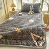 Fleece-lined and Thickened Milk Fleece Mattress, Mattress Pad, Quilt, and Soft Mattress Base