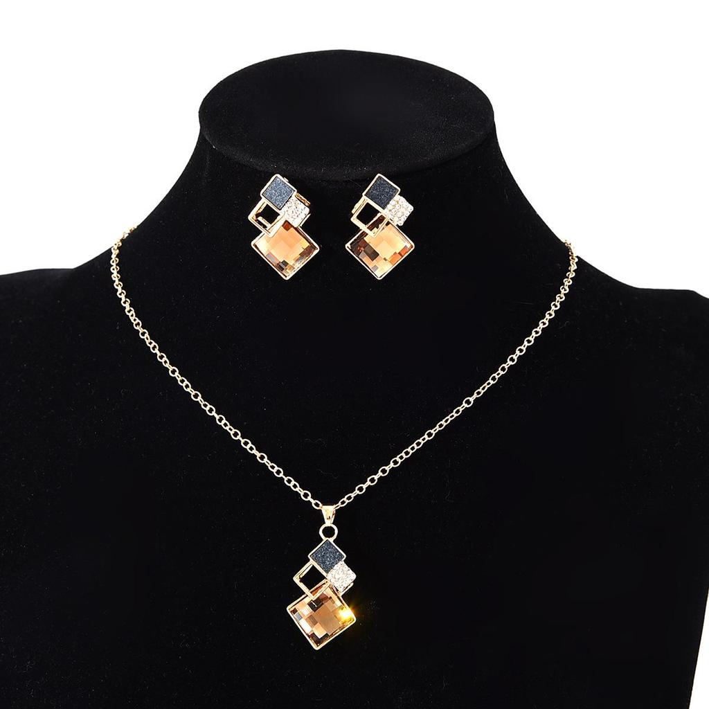 Ensemble Collier Carré & Boucles d'Oreilles Style Coréen - Bijoux de Mariée Simples, Élégants & Polyvalents