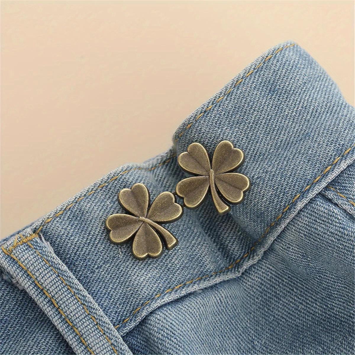 

Four Leaf Clover Waist Cinching Buckle, Detachable Nail Free Waist Cinching Button, Jeans Waist Cinching Tool for Reducing Waist Circumference.