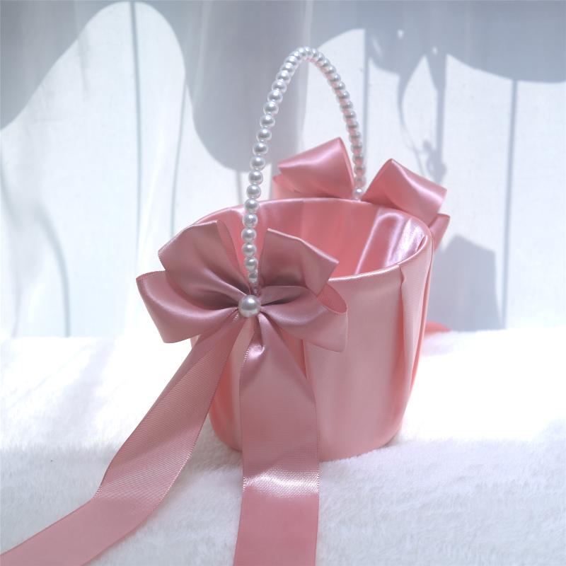 Wedding White Blue Red Satin Bow Flower Basket Flower Carrying Basket With Pearl Handle Suitable For Bridesmaids And Flower Girl розовый