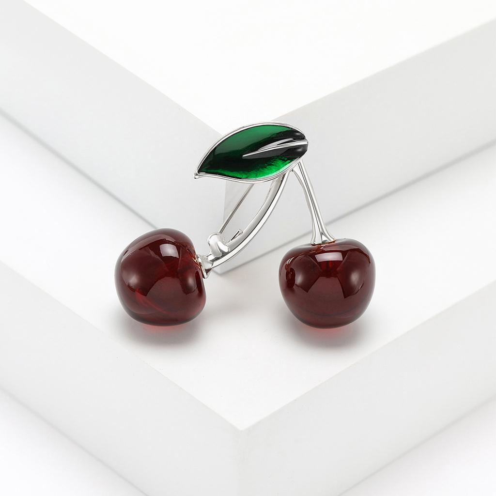 Fashion Sweet Cherry Chestnut Brooch Simple Fruit Alloy Metal Brooches For Women Pins Jewelry Gifts Suit Accessories