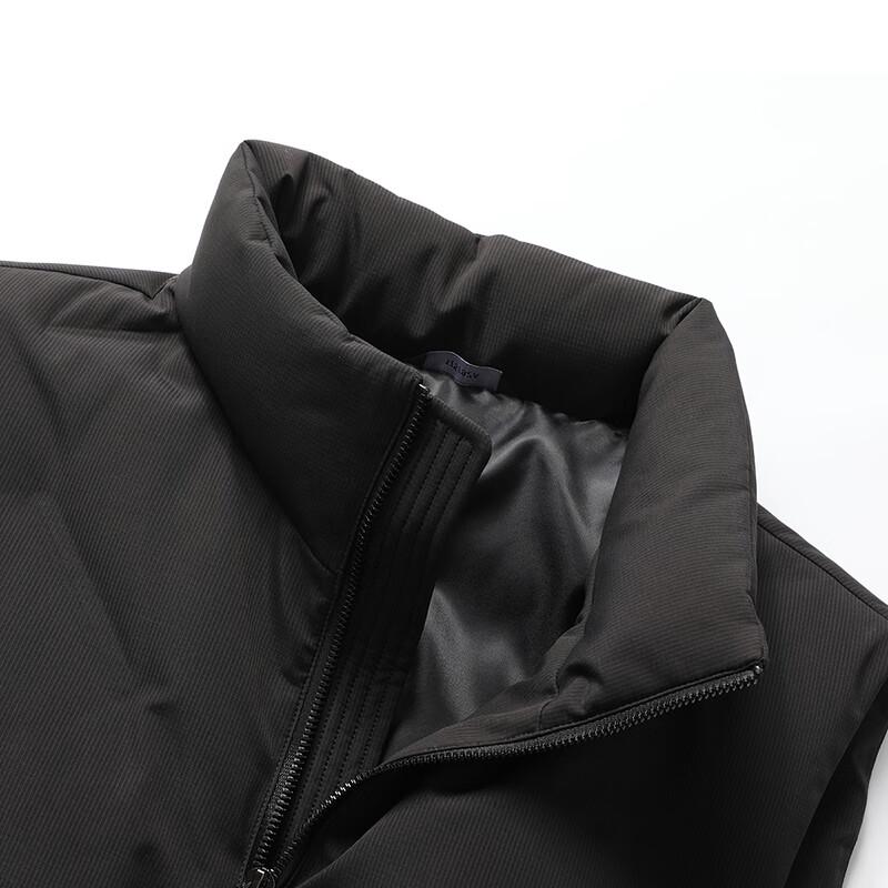 Xue Zhong Fei Men's 2025 Stand Collar 90% Down Vest