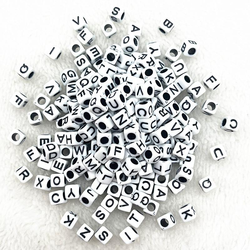 100pcs 7x4mm 6x6mm Mixed Alphabet Letter Beads Charms Beads for Making Jewelry Diy Handmade Bracelets Accessories