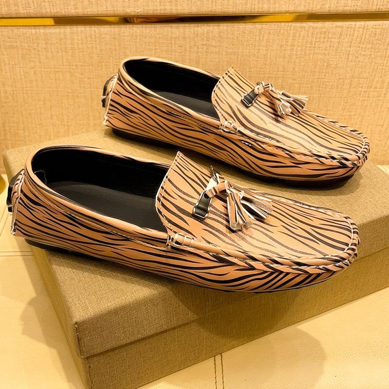 Fashion Mens Outdoor Loafers Leather Fashion Coiffeur Shoes Men 2024 All-match Men Casual Shoes Luxury Brand Classic Men Dress Footwear