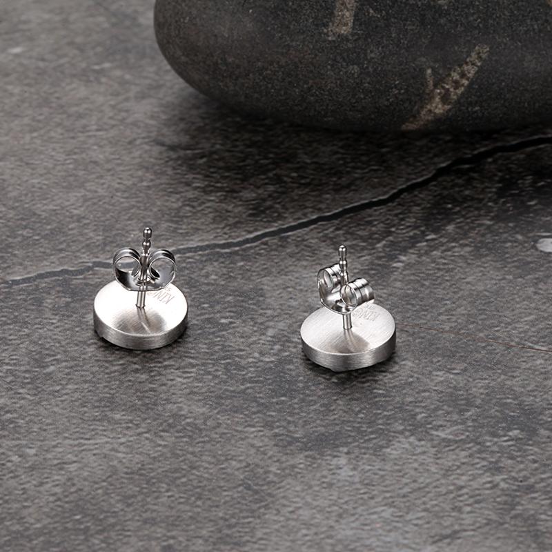 PYRAMID STUDS   stainless steel pyramid earring studs matt finished