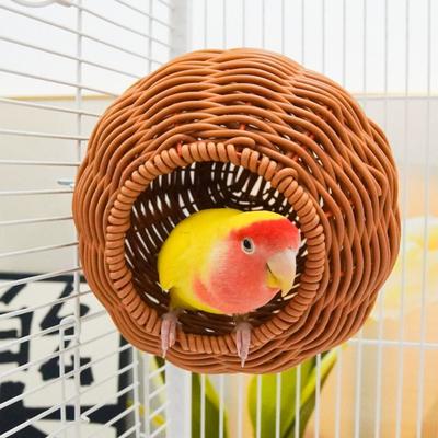 Verschleißfestes Imitation Gewebtes Vogelnest Hängendes Eichhörnchenbett Vogelzuchtnest Garten