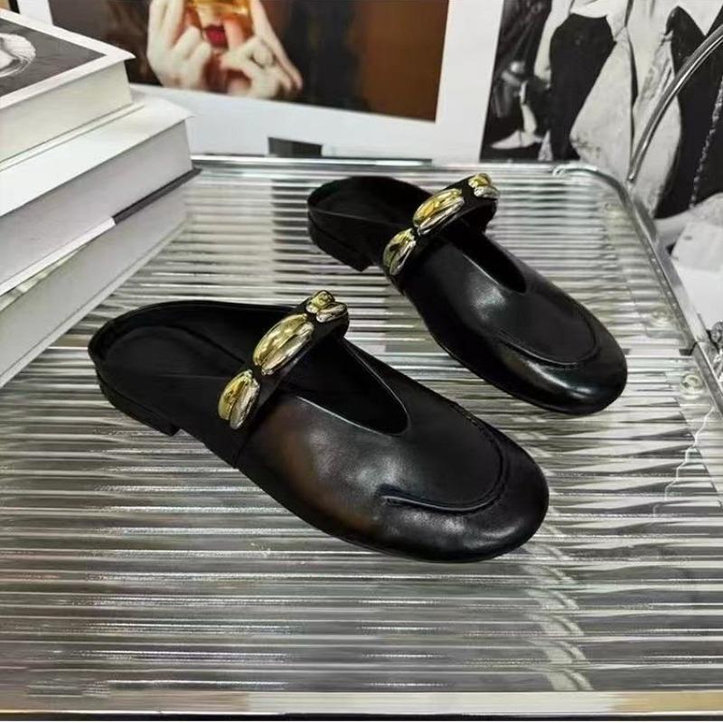 Fashion New Leather Elegant Temperament Metal Buckle Fish Mouth Slippers Fashionable Flat Shoes Cool Slippers Summer Trend Zapatos Mujer